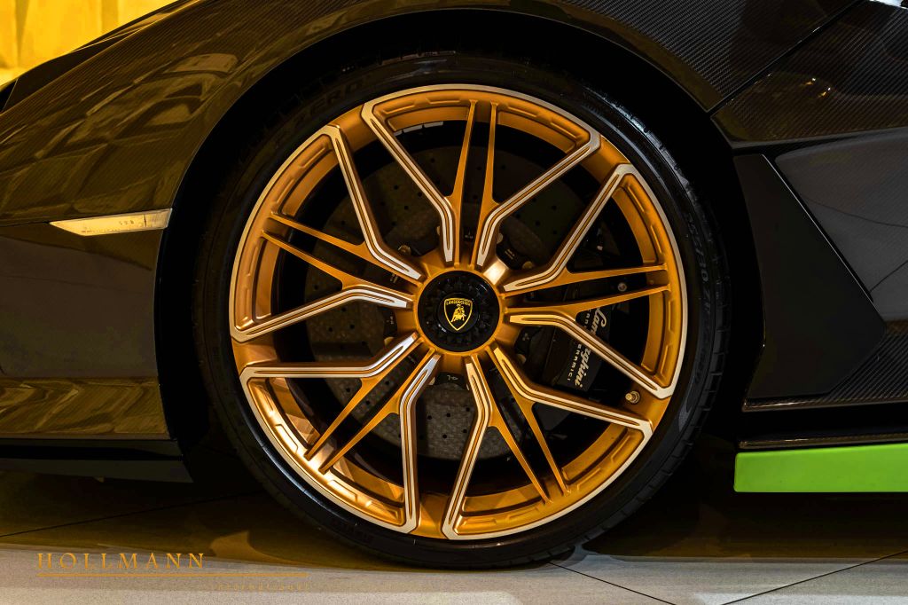 Lamborghini Other 2021