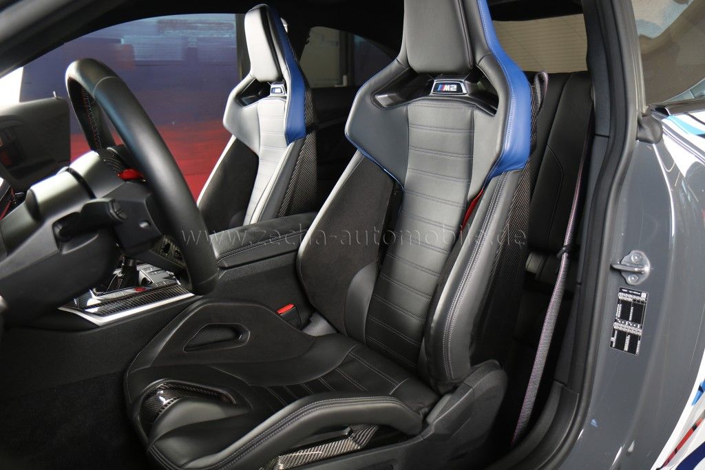 BMW M2 2025