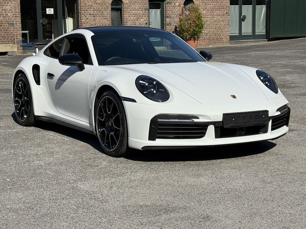 Porsche 992 2024