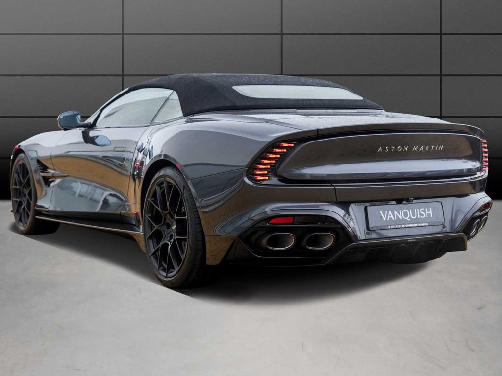 Aston Martin Vanquish 2026