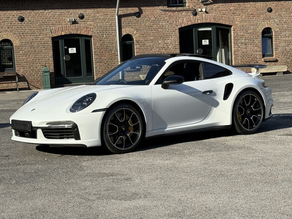 Porsche 992 2024