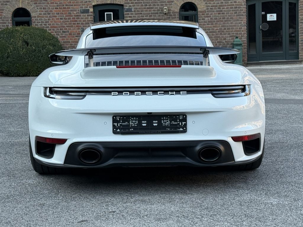 Porsche 992 2024