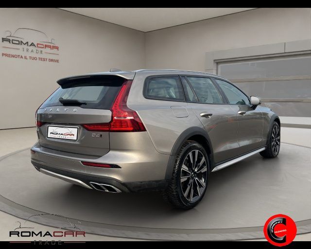 Volvo V60 Cross Country 2020