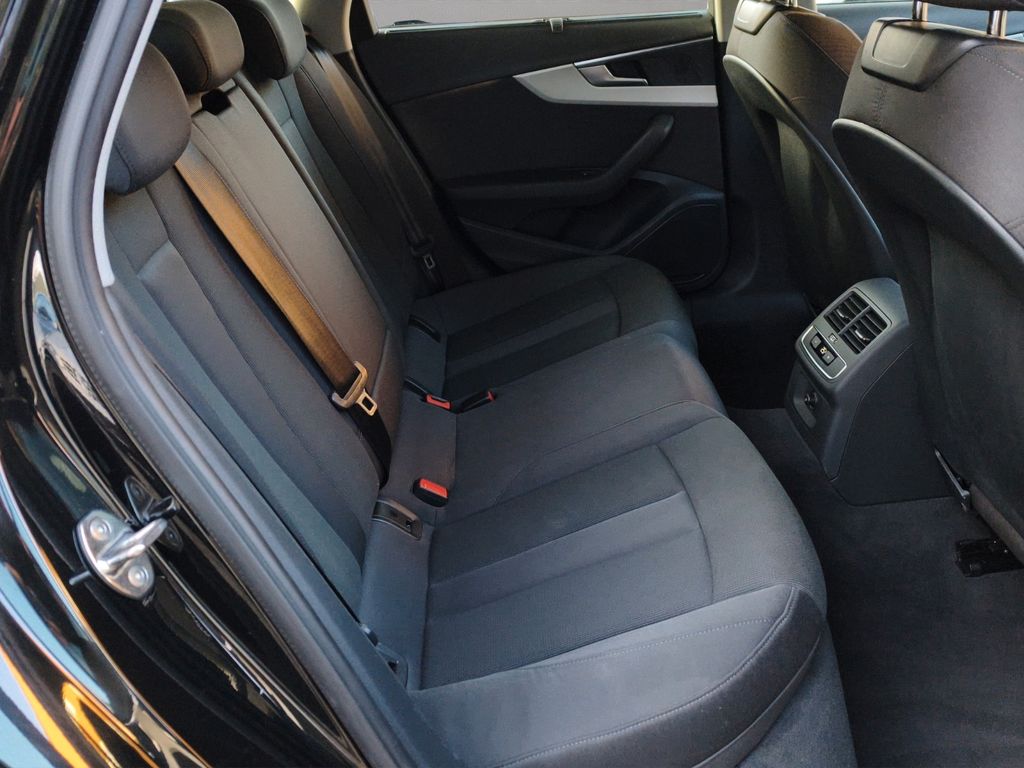 Audi A4 2022