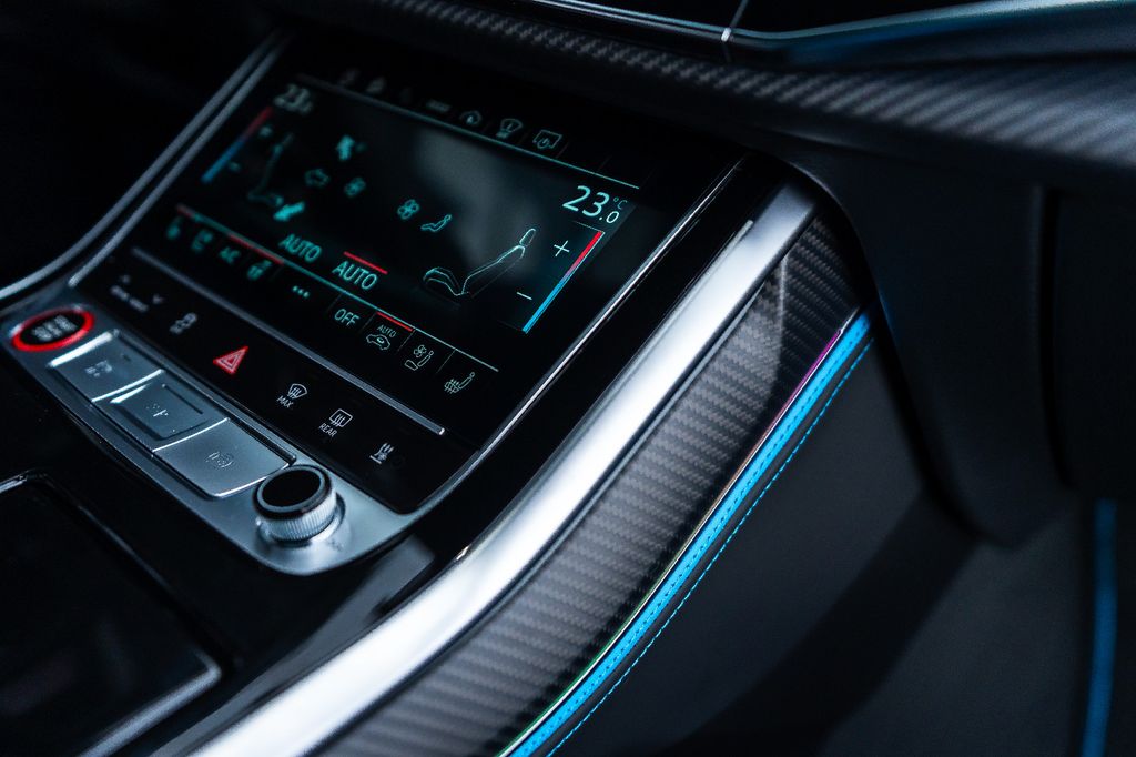 Audi RSQ8 2025