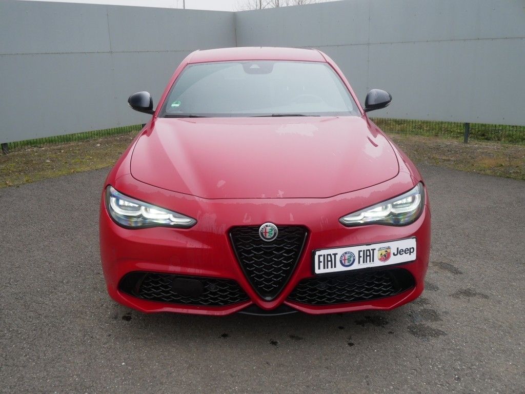 Alfa Romeo Giulia 2023