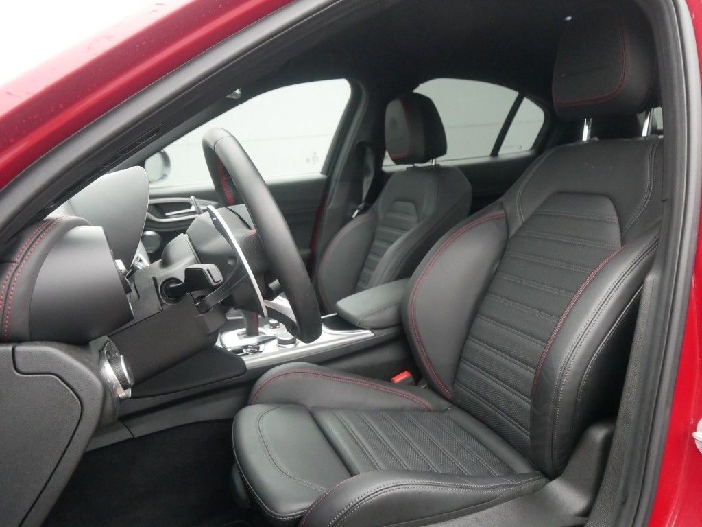 Alfa Romeo Giulia 2023