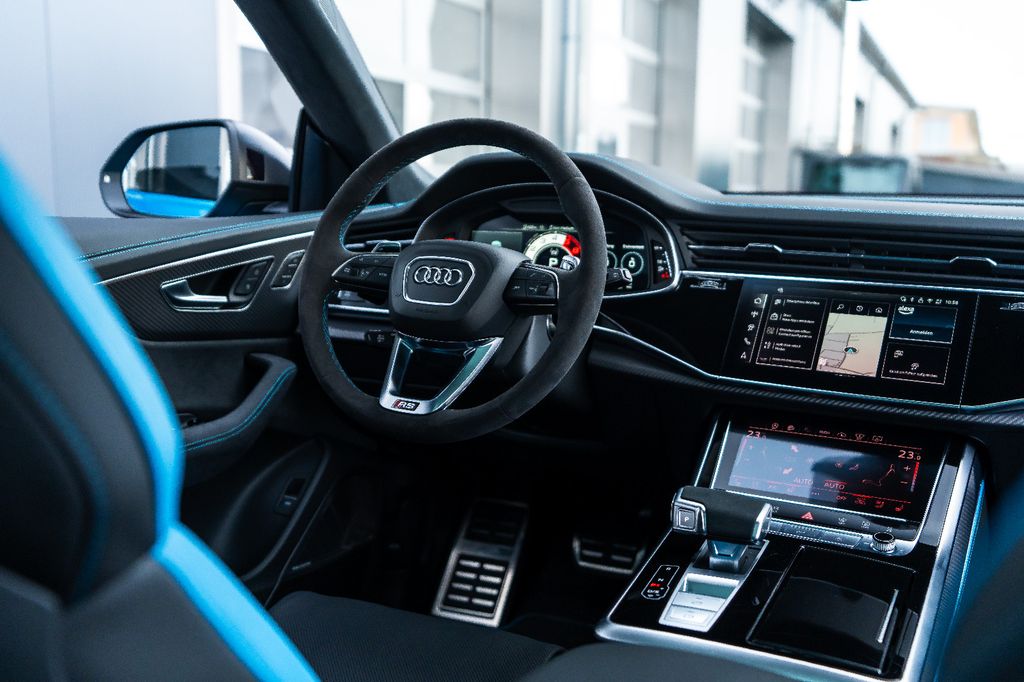 Audi RSQ8 2025