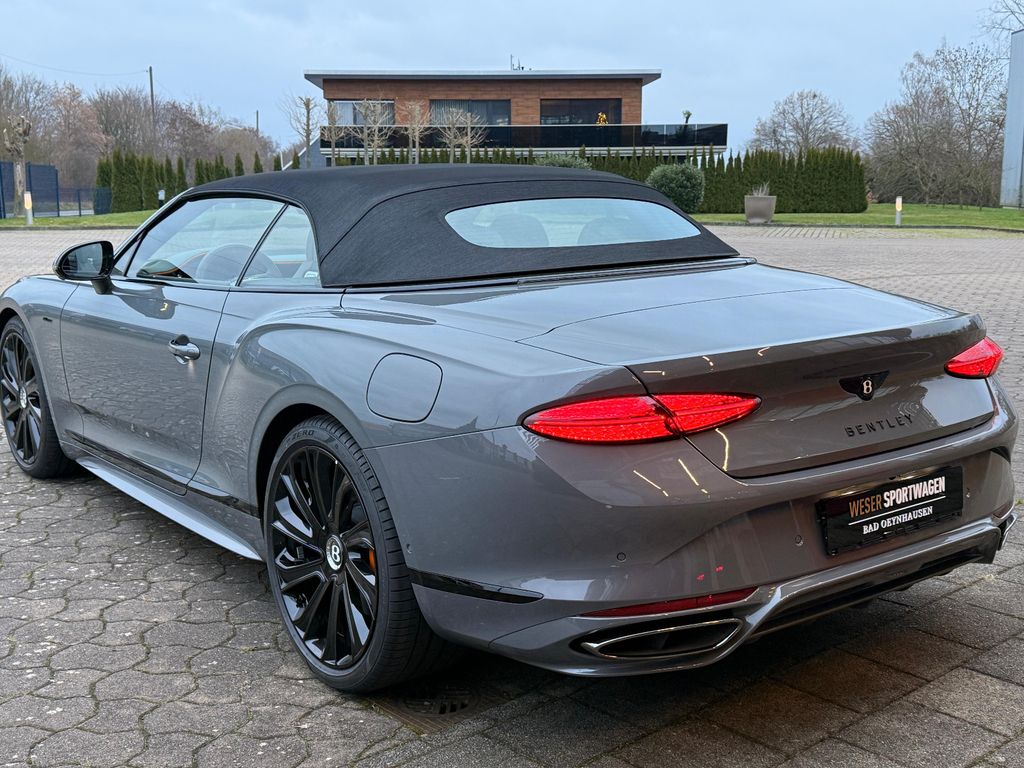 Bentley Continental GTC 2025