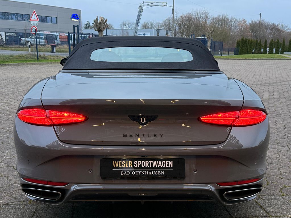 Bentley Continental GTC 2025