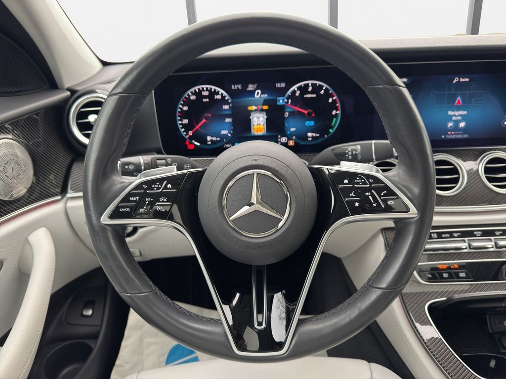 Mercedes-Benz E 300 2021