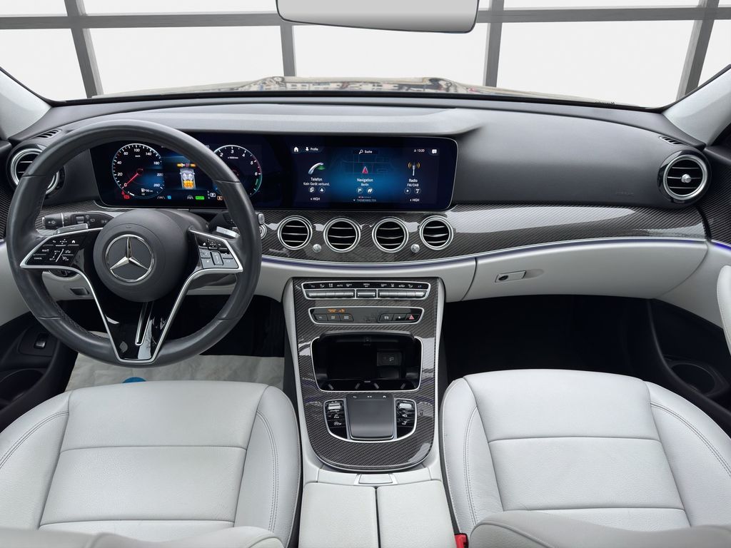Mercedes-Benz E 300 2021