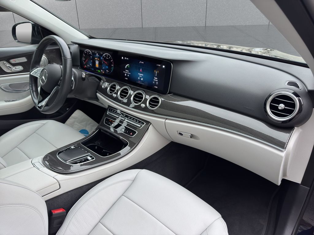 Mercedes-Benz E 300 2021