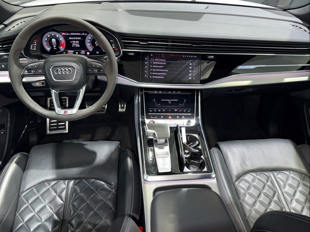 Audi SQ8 2023