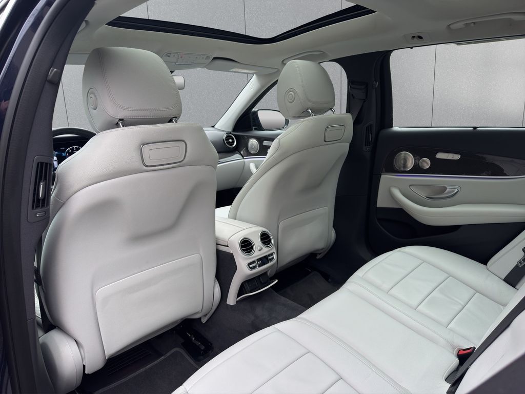 Mercedes-Benz E 300 2021