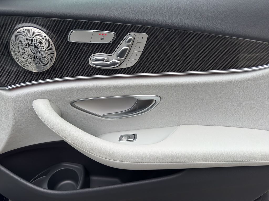 Mercedes-Benz E 300 2021