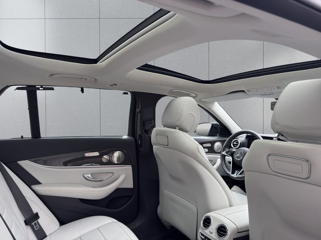 Mercedes-Benz E 300 2021