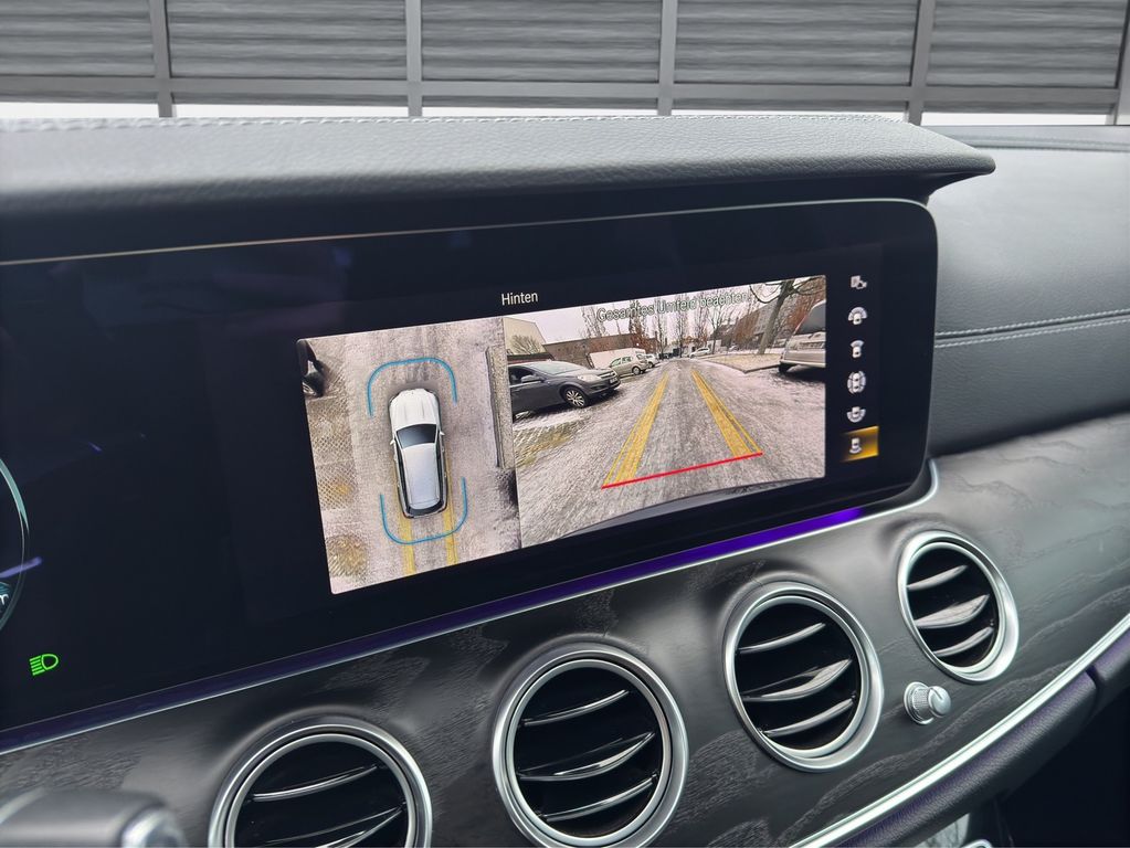 Mercedes-Benz E 300 2021