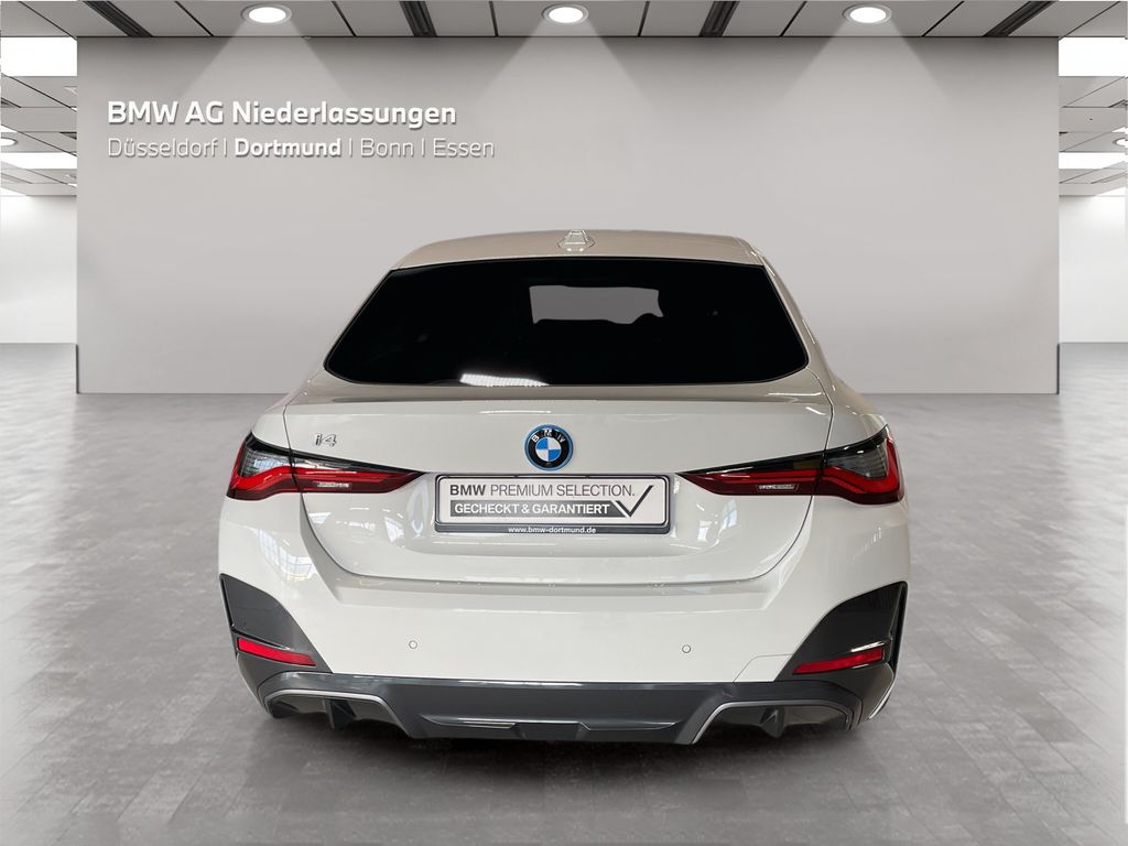 BMW i4 2023