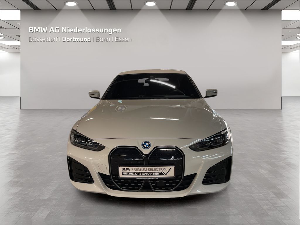 BMW i4 2023