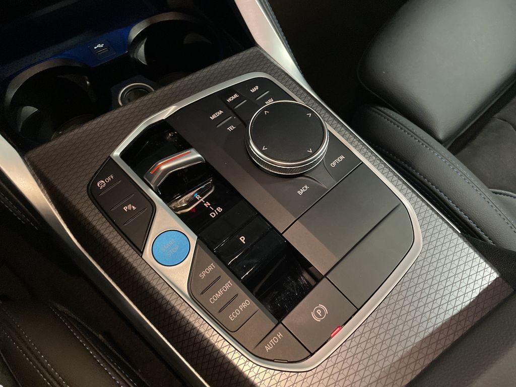 BMW i4 2023