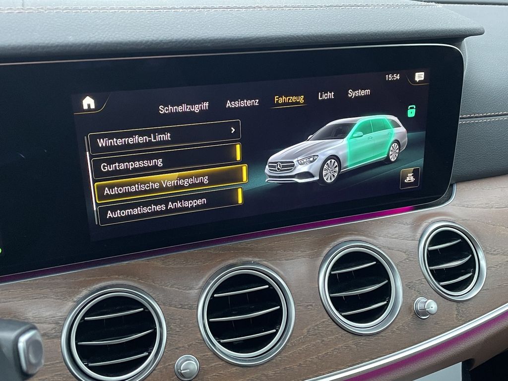 Mercedes-Benz E 300 2021