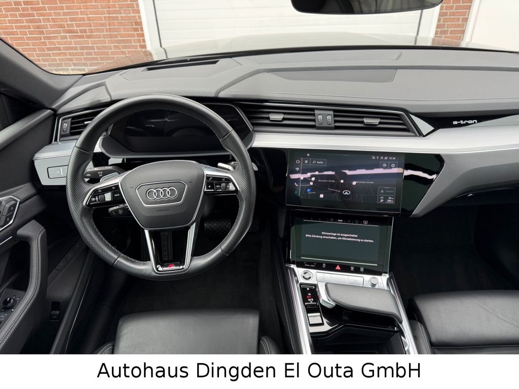 Audi e-tron 2022