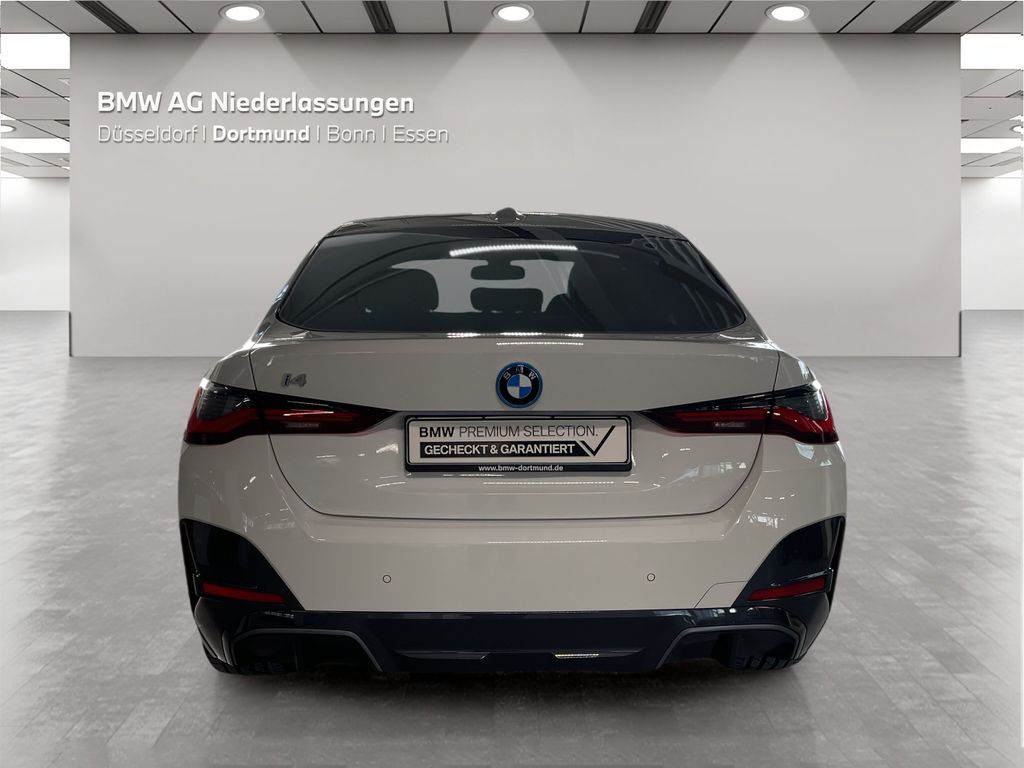 BMW i4 2023