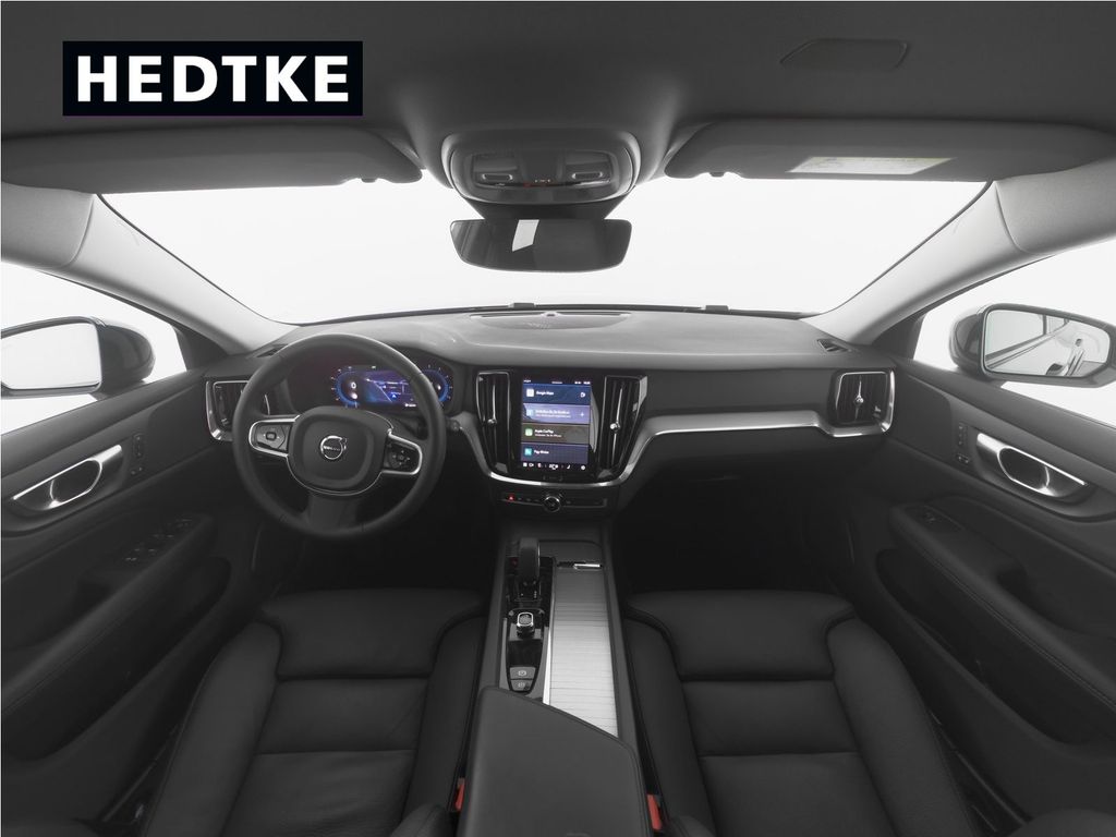 Volvo V60 Cross Country 2023