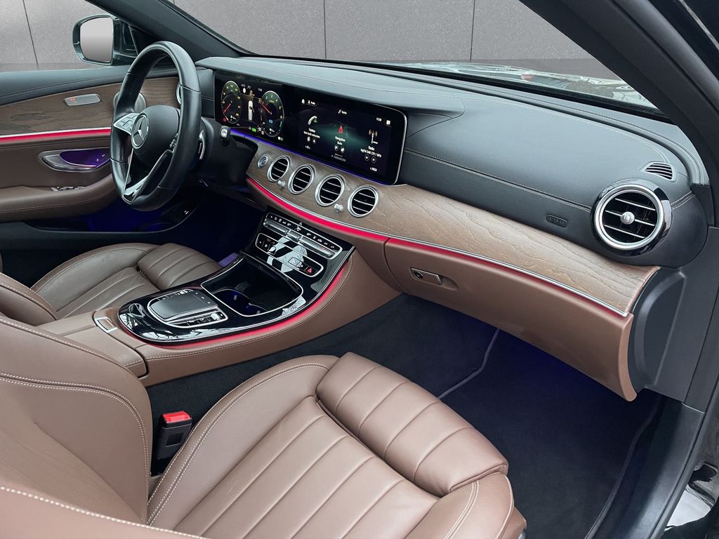 Mercedes-Benz E 300 2021