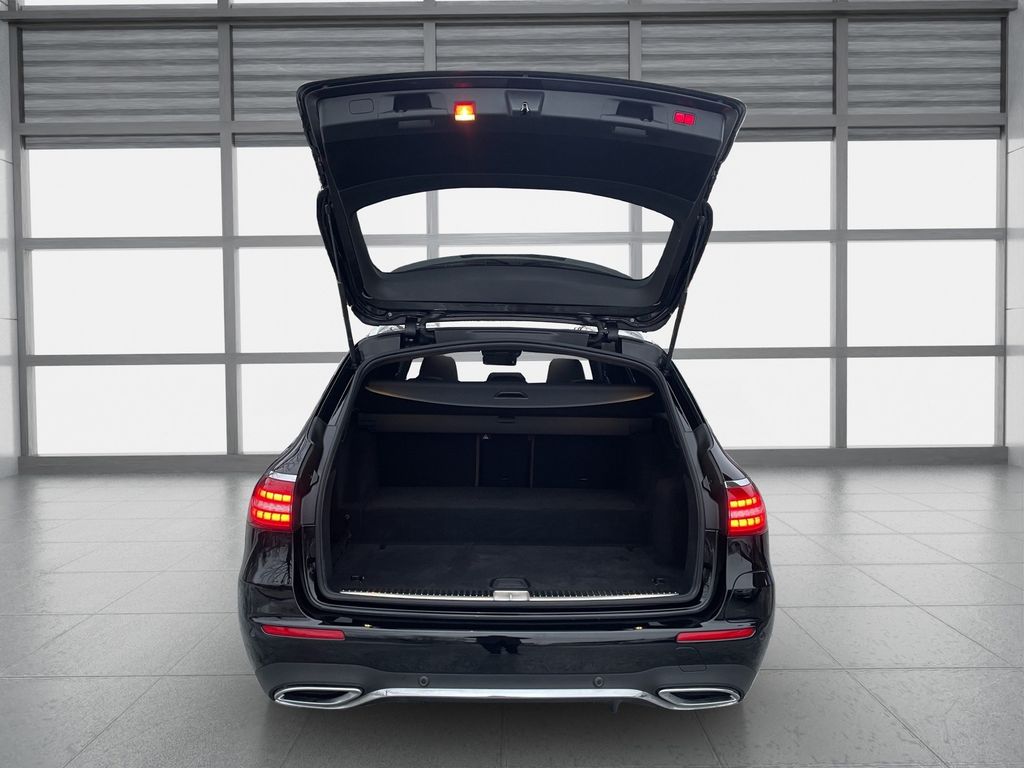 Mercedes-Benz E 300 2021