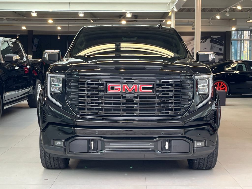 GMC Sierra