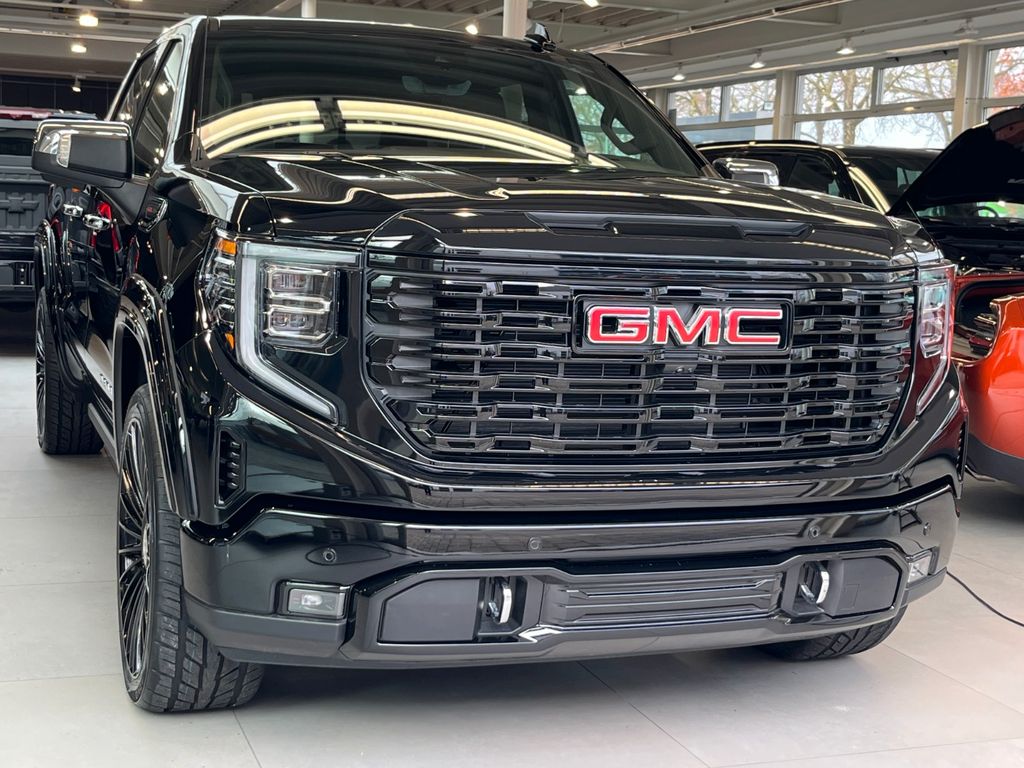 GMC Sierra
