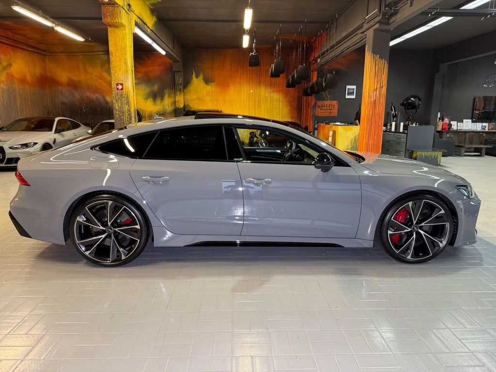 Audi RS7 2024