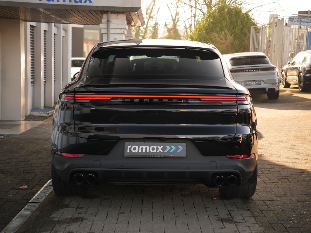 Porsche Cayenne 2025