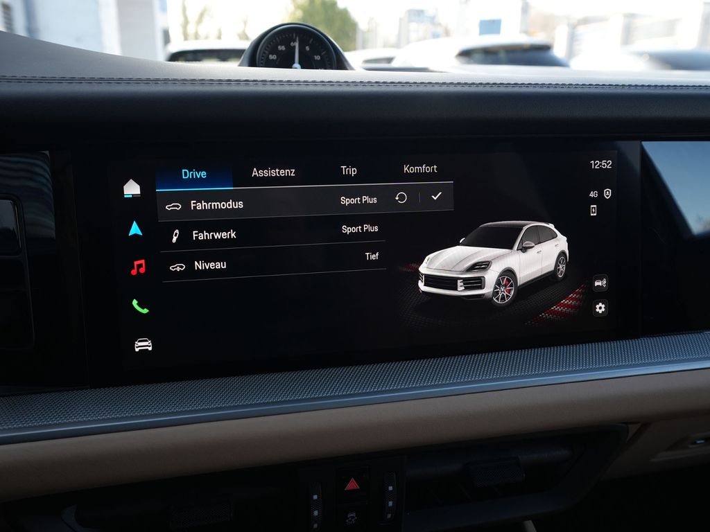 Porsche Cayenne 2025