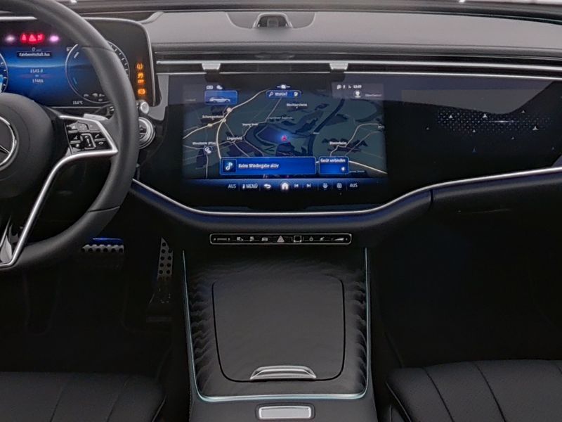 Mercedes-Benz E 300 2025