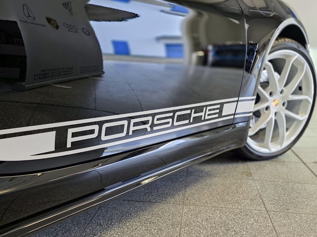 Porsche Boxster 2024