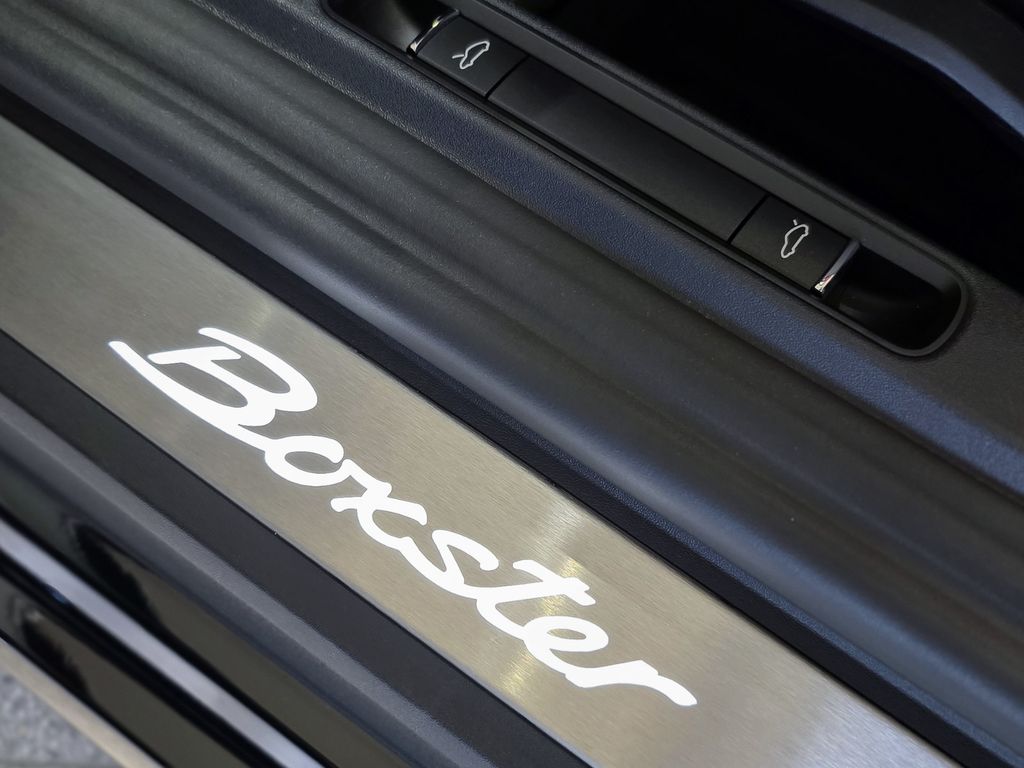 Porsche Boxster 2024