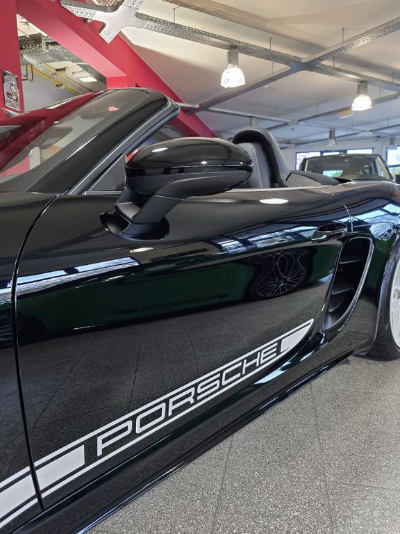 Porsche Boxster 2024