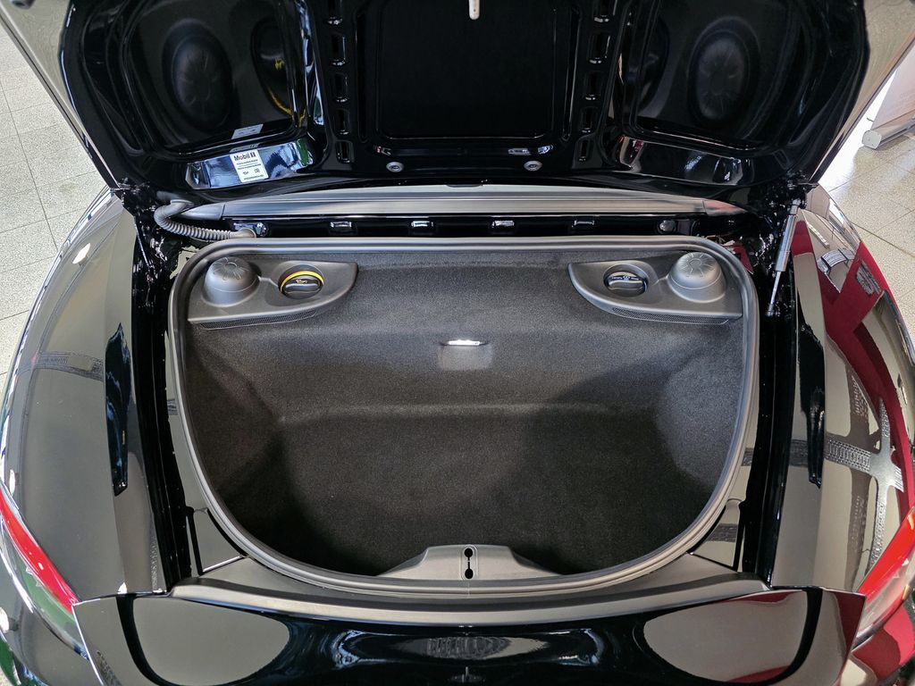 Porsche Boxster 2024