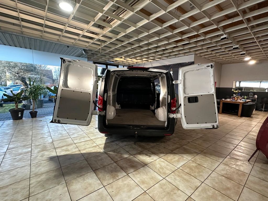 Mercedes-Benz Vito 2021