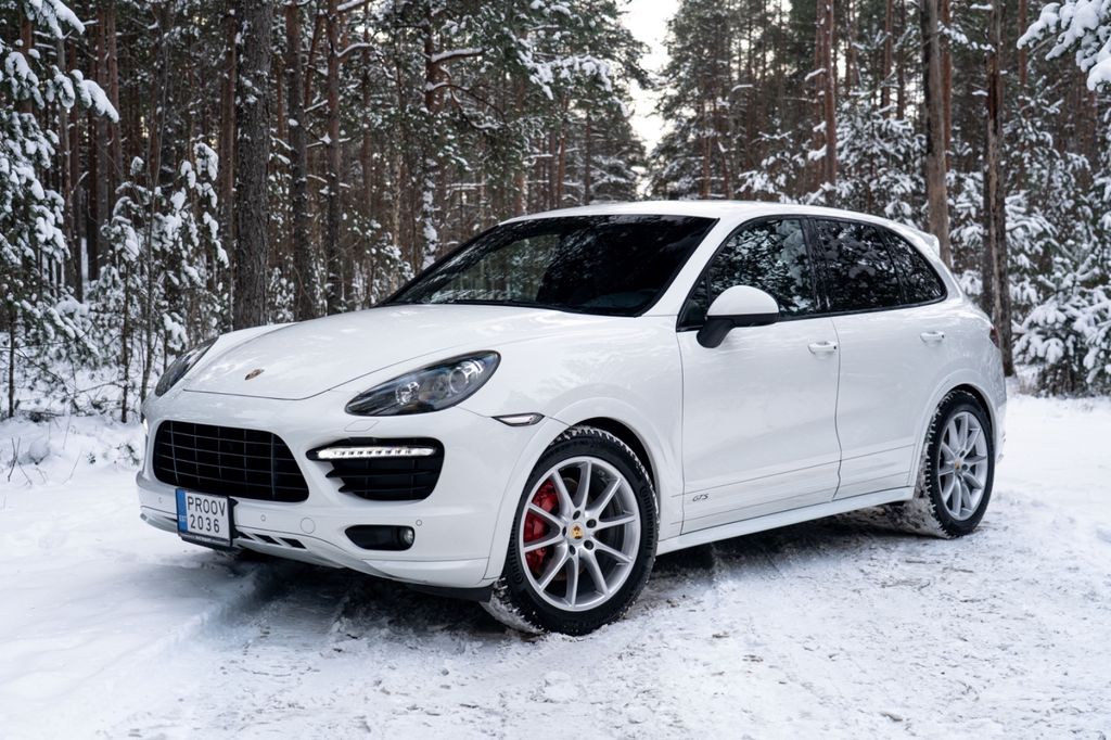 Porsche Cayenne 2012