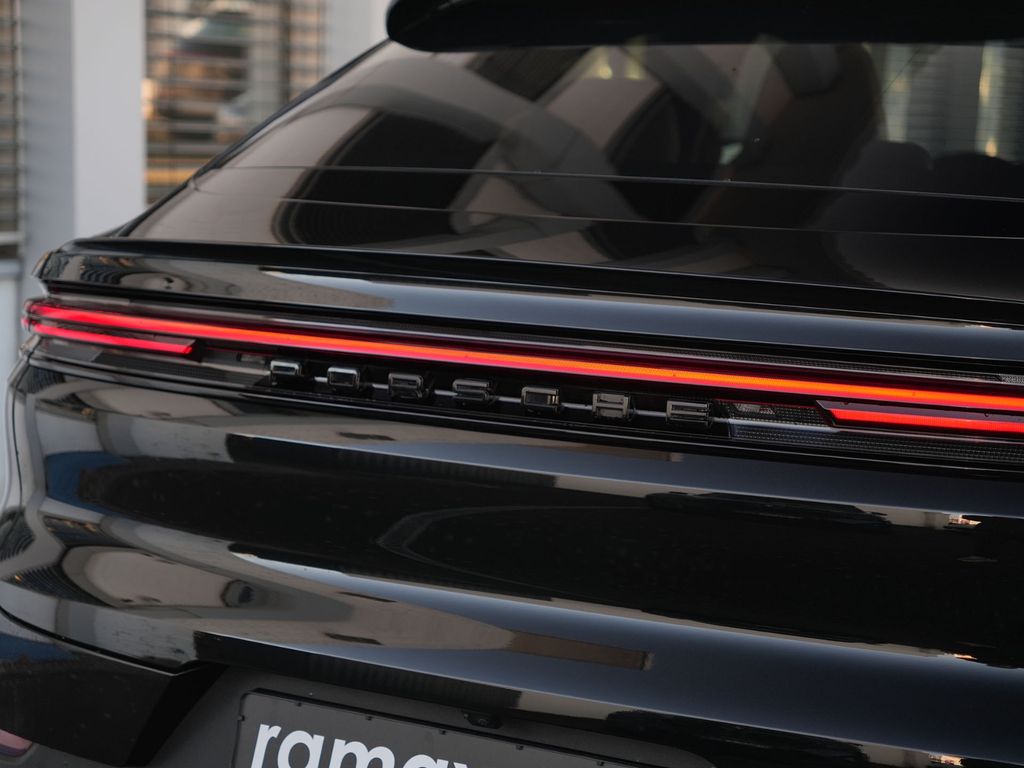 Porsche Cayenne 2025