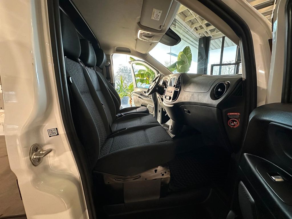 Mercedes-Benz Vito 2021