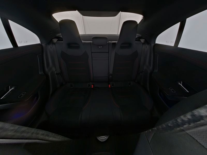 Mercedes-Benz CLA 200 2024