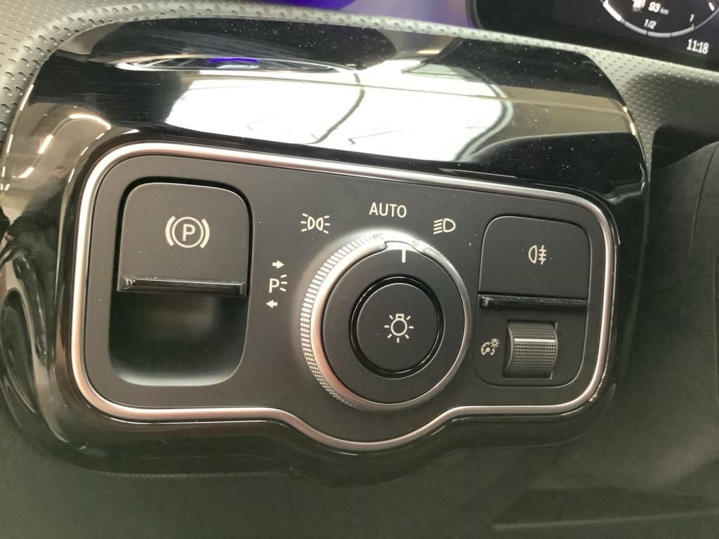 Mercedes-Benz CLA 200 2026