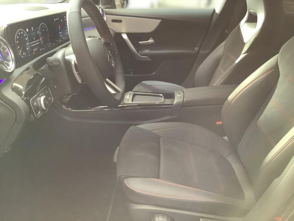 Mercedes-Benz CLA 200 2026