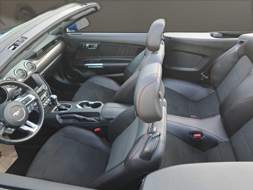 Ford Mustang 2022