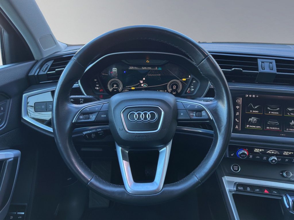 Audi Q3 2022